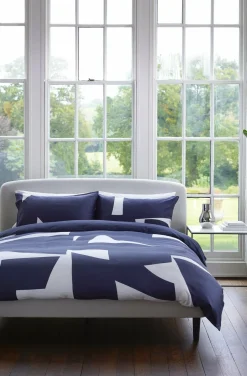 300 Thread Count Graphic Print Pillow Case Pair*Jasper Conran Hot