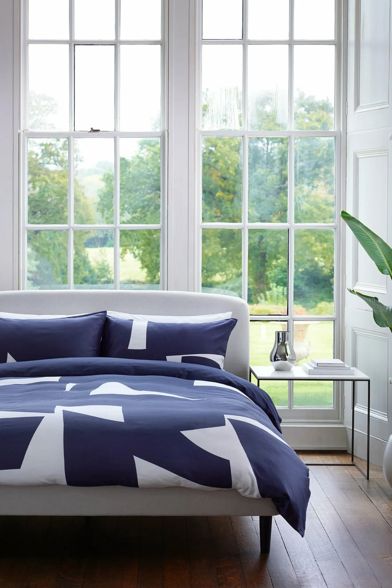300 Thread Count Graphic Print Duvet Set*Jasper Conran Store