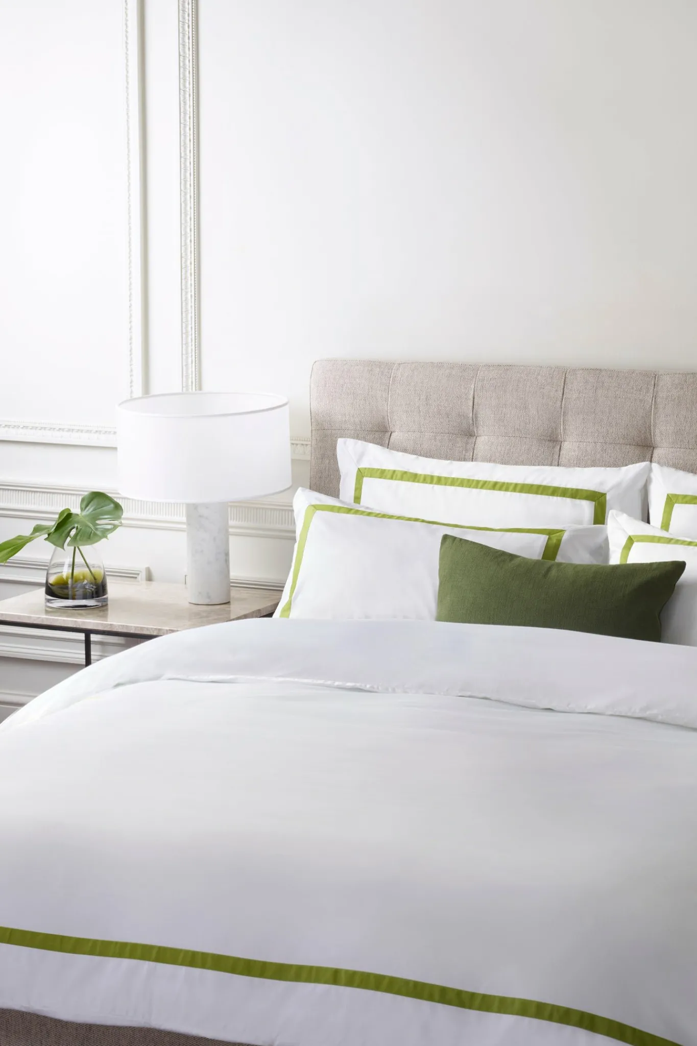 300 Thread Count Insert Border Duvet Set*Jasper Conran New