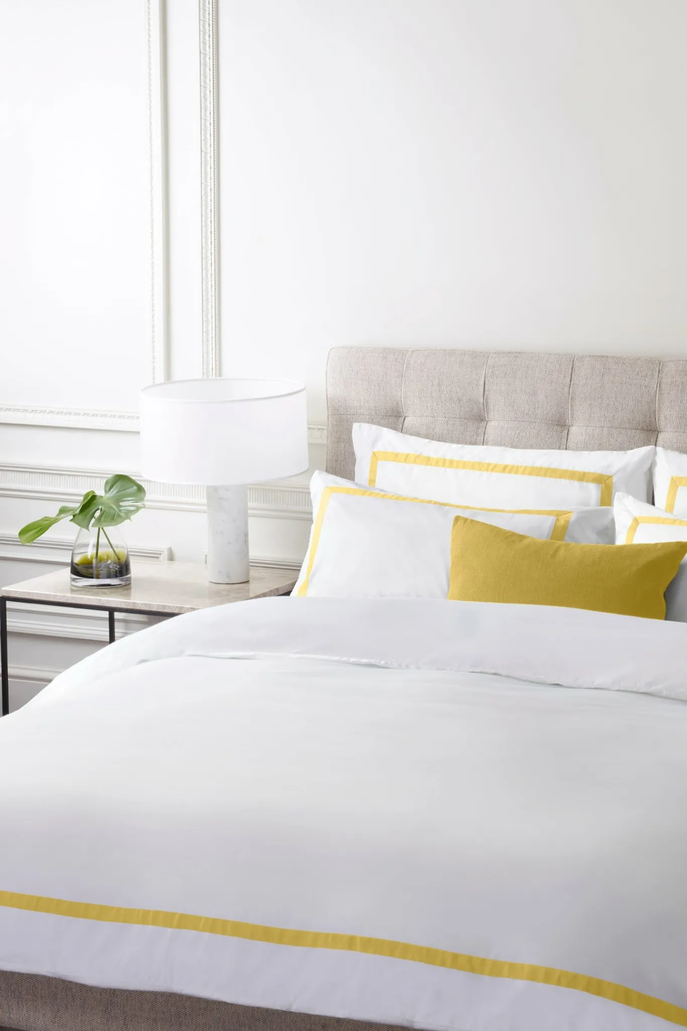 300 Thread Count Insert Border Duvet Set*Jasper Conran Clearance