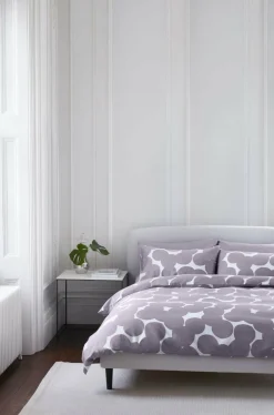 300 Thread Count Over Lapping Circles Pillow Case Pair*Jasper Conran Hot