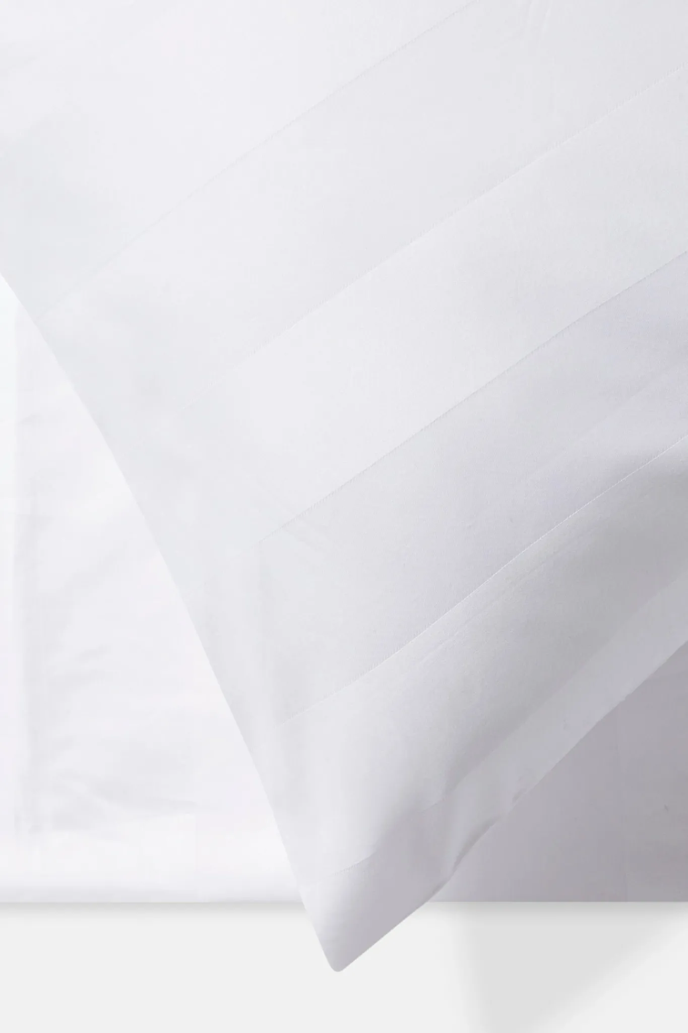 500 Thread Count Satin Stripe Duvet Cover*Jasper Conran Outlet