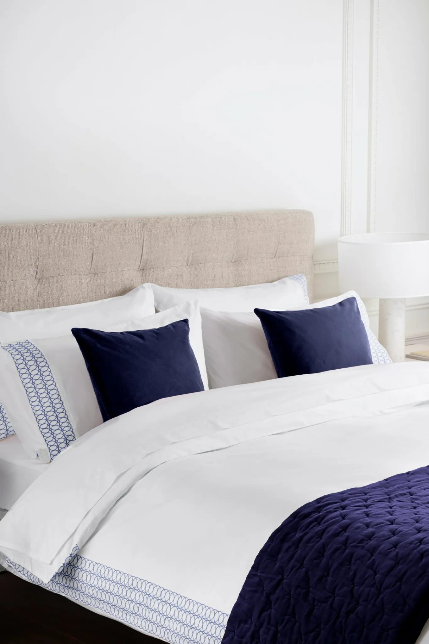 Circles Embroidered Border Duvet Cover*Jasper Conran Outlet